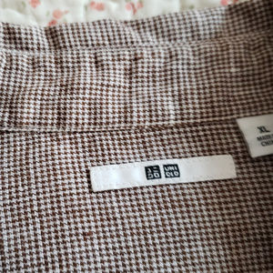 Brown/white check